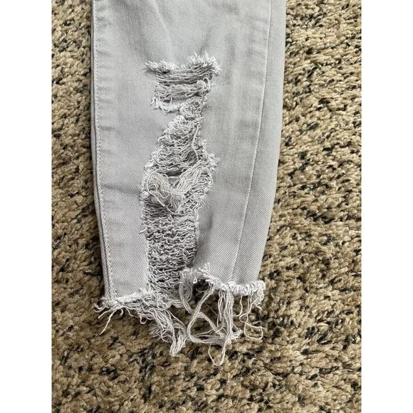 AMERICAN EAGLE Super Stretch X GRAY Denim Ripped Distressed Jegging Size 4 - Picture 10 of 11